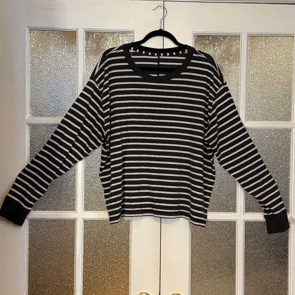 LULULEMON 🍋All Yours Long Sleeve Tee in Vitasea Material Black and White Stripe